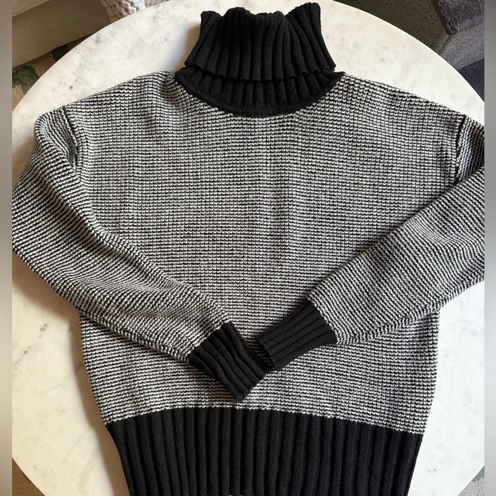 Banana Republic Black and Gray Cowl Neck Sweater